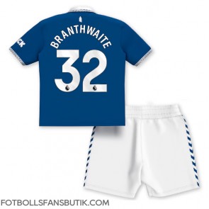 Everton Jarrad Branthwaite #32 Replika Hemmatröja Barn 2023-24 Kortärmad (+ Korta byxor)